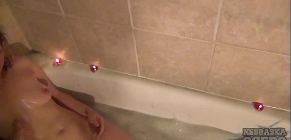  girl next door eve taking a bath getting all wet and masturbating to strong orgasm